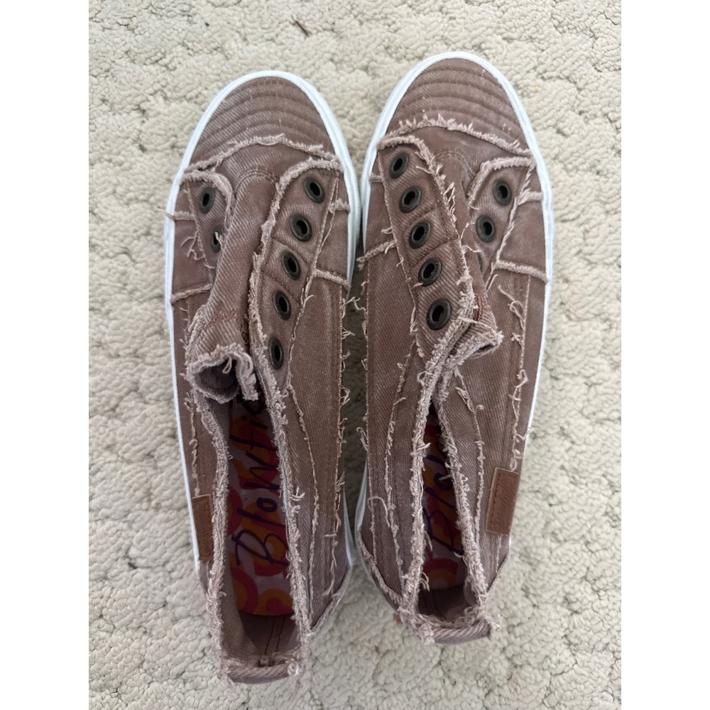 Blowfish Malibu Marley Taupe Brown Distressed Canvas Slip On Sneakers Womens 8.5